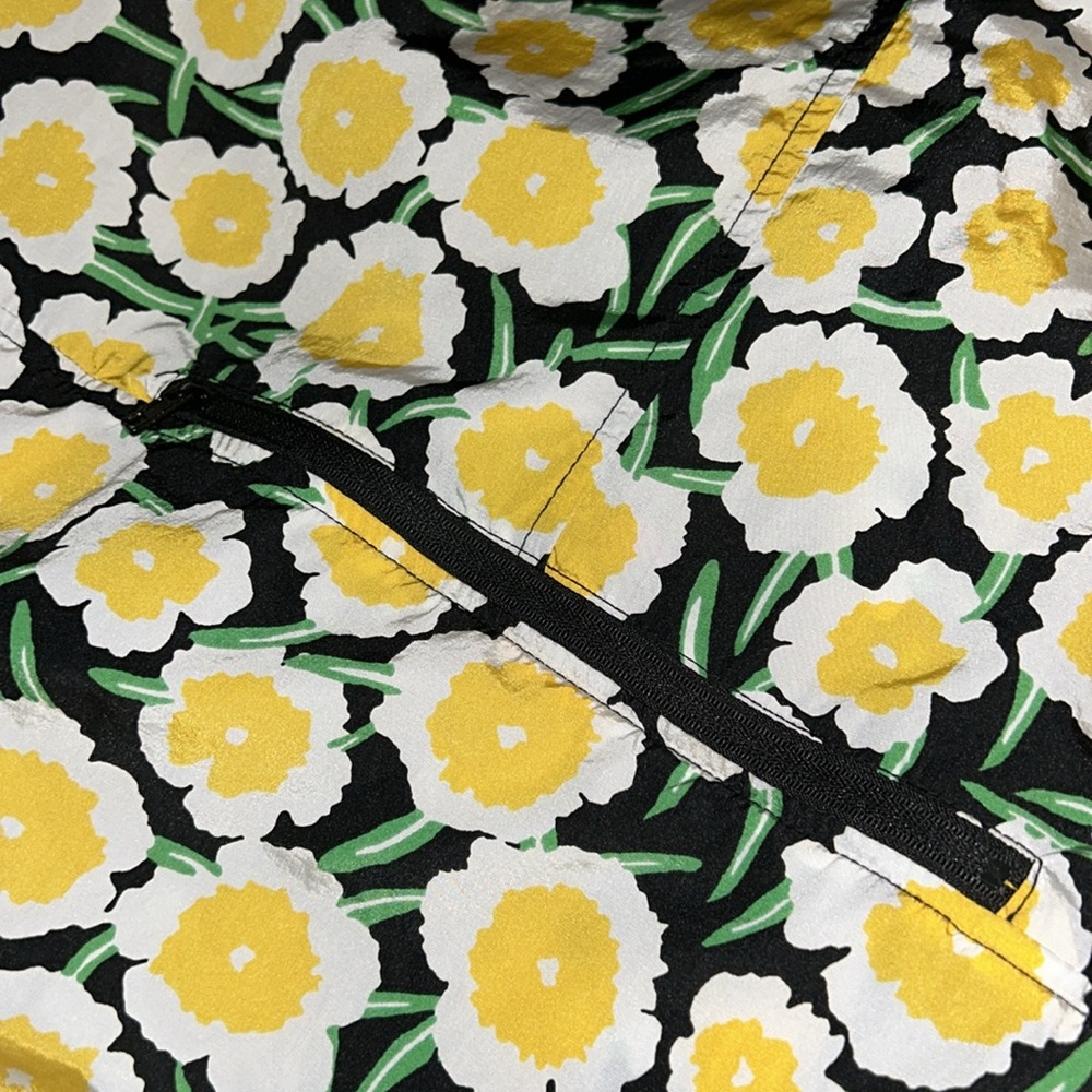 New without tags, Diane Von Furstenberg Target Packable Yellow Poppy Hooded Vest - Picture 8 of 9